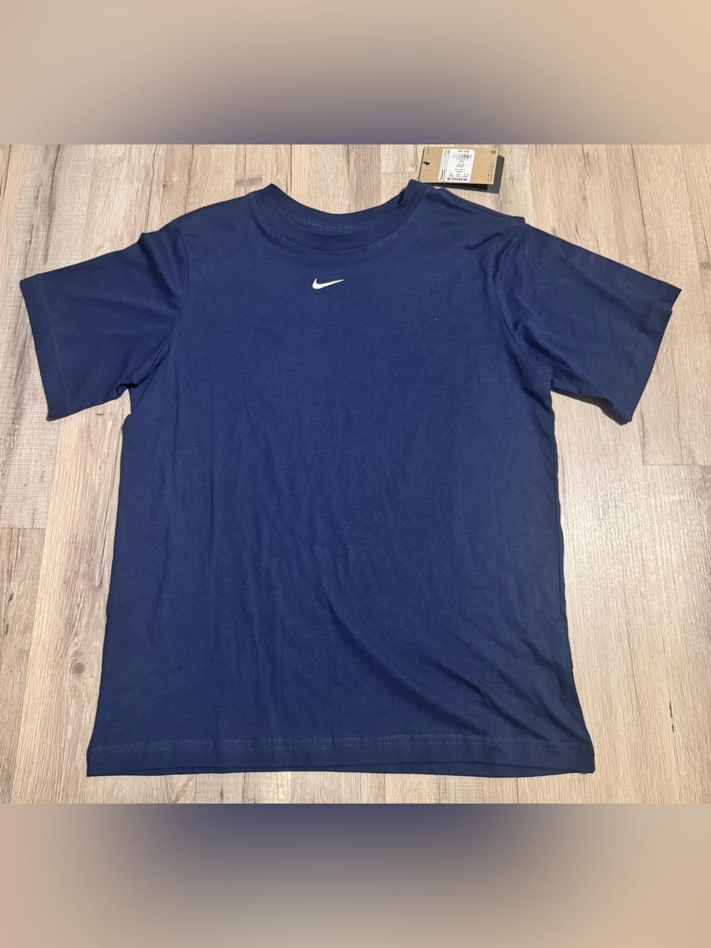 Nike Women's XS Blue Loose Fit Short Sleeve Crew Neck T-Shirt